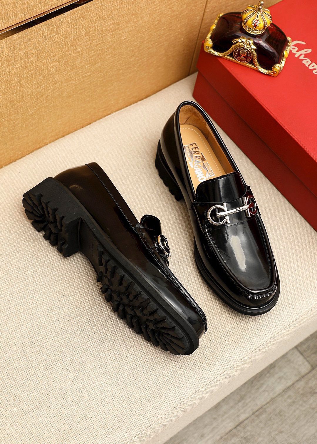 Ferragamo Black Metal-Hardware Loafers — front